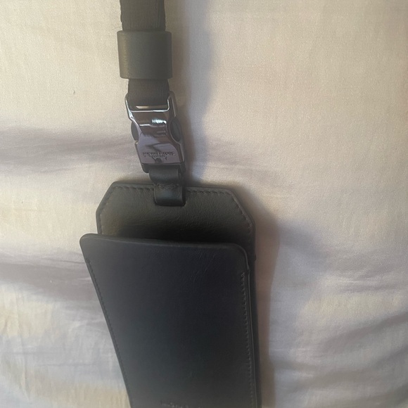 Elegant Black Michael Kors Phone Lanyard Case - Picture 1 of 7